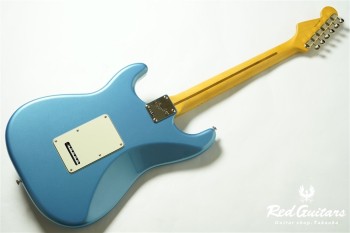American Professional Classic Stratocaster - Faded Lake Placid Blue
